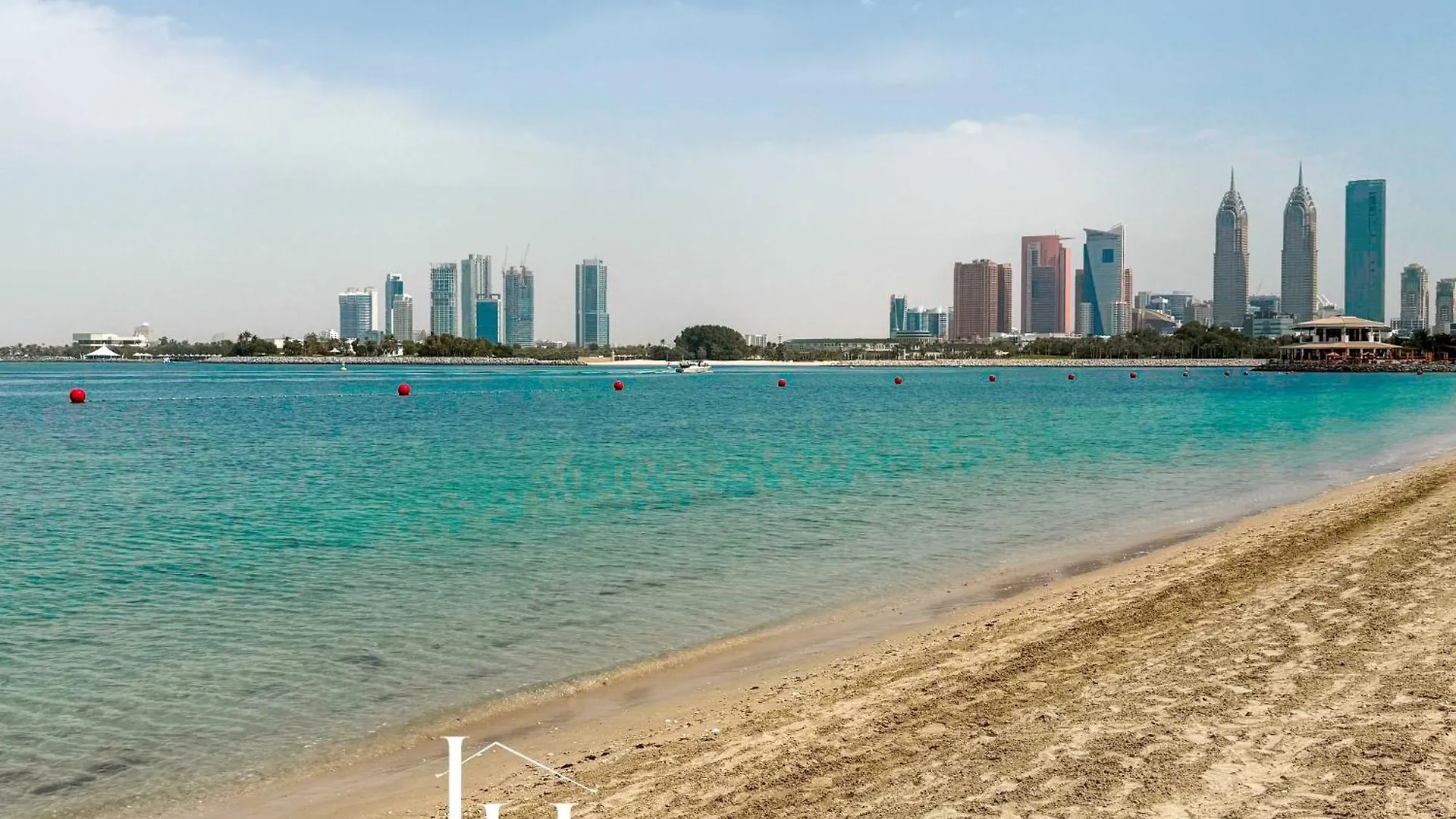 Lux The Shoreline Palm Island Skyline Suite 2 Dubai United Arab Emirates